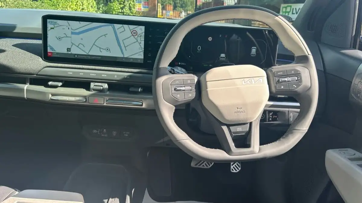 2025-kia-ev3-e-gt-line-s-big-5