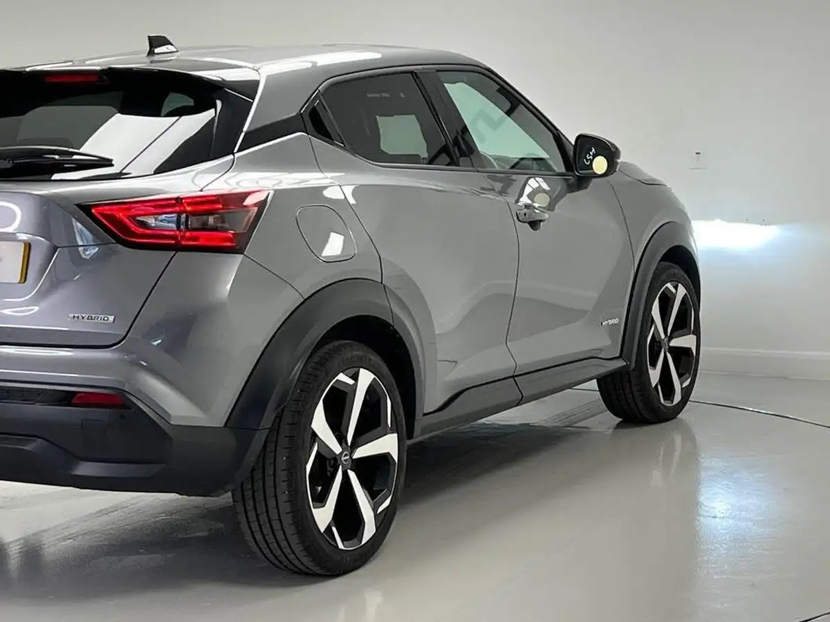2022-nissan-juke-10-dig-t-tekna-dct-big-9