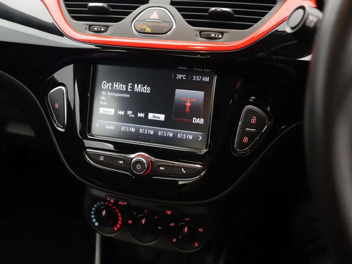 2018-vauxhall-corsa-14i-sri-nav-90ps-ecotec-5d-big-26