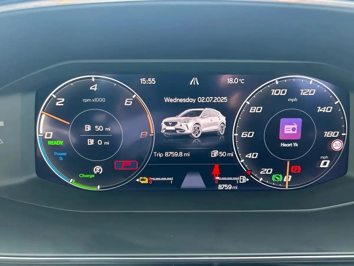 2024-cupra-formentor-14-e-hybrid-v1-big-15