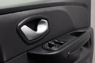 2015-renault-clio-09-tce-dynamique-nav-small-43