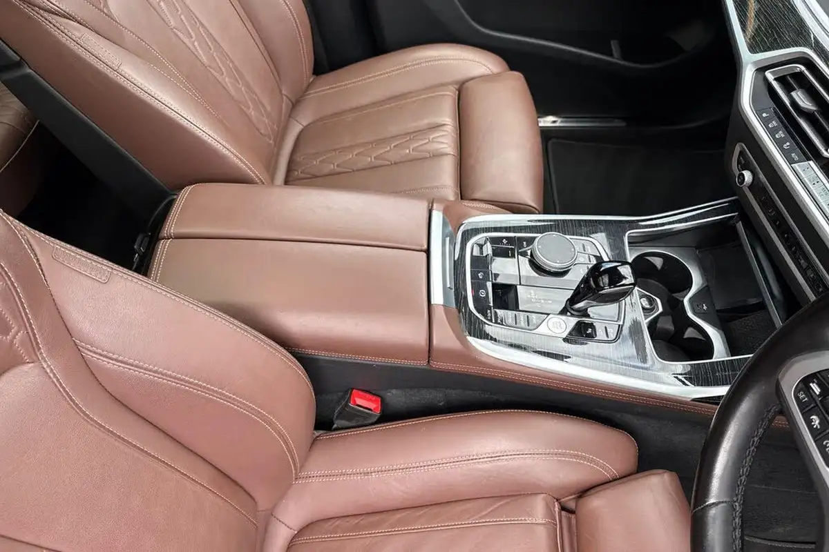 2022-bmw-x7-30td-xdrive-40d-m-sport-big-39