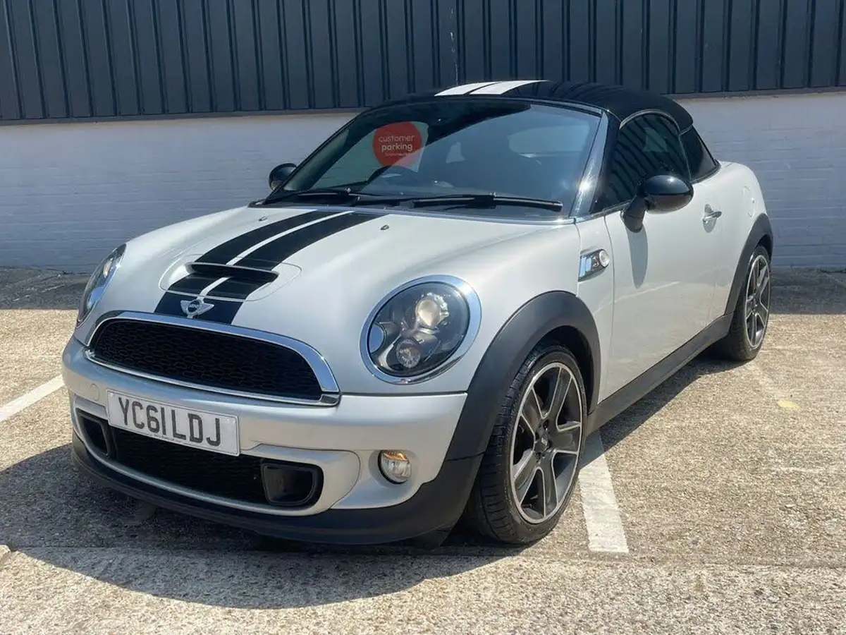 2011-mini-cooper-20td-cooper-sd-avenue-coupe-3d-auto-big-23