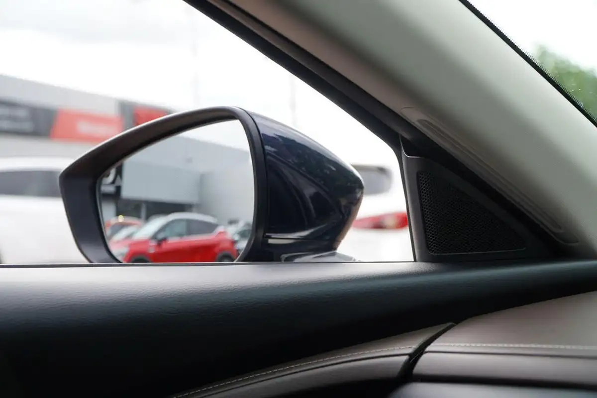 2020-mazda-mazda3-20-gt-sport-tech-122ps-hatchback-5d-big-72