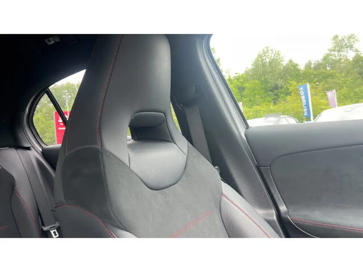 2020-mercedes-benz-a-class-13-a180-amg-line-executive-hatchback-5d-7g-dct-big-33