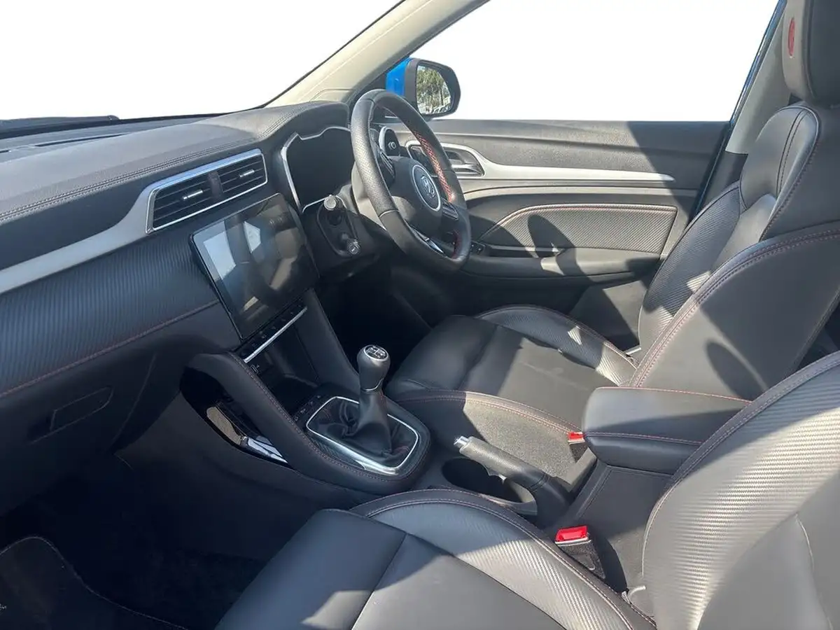 2021-mg-zs-suv-15-vti-tech-exclusive-big-13
