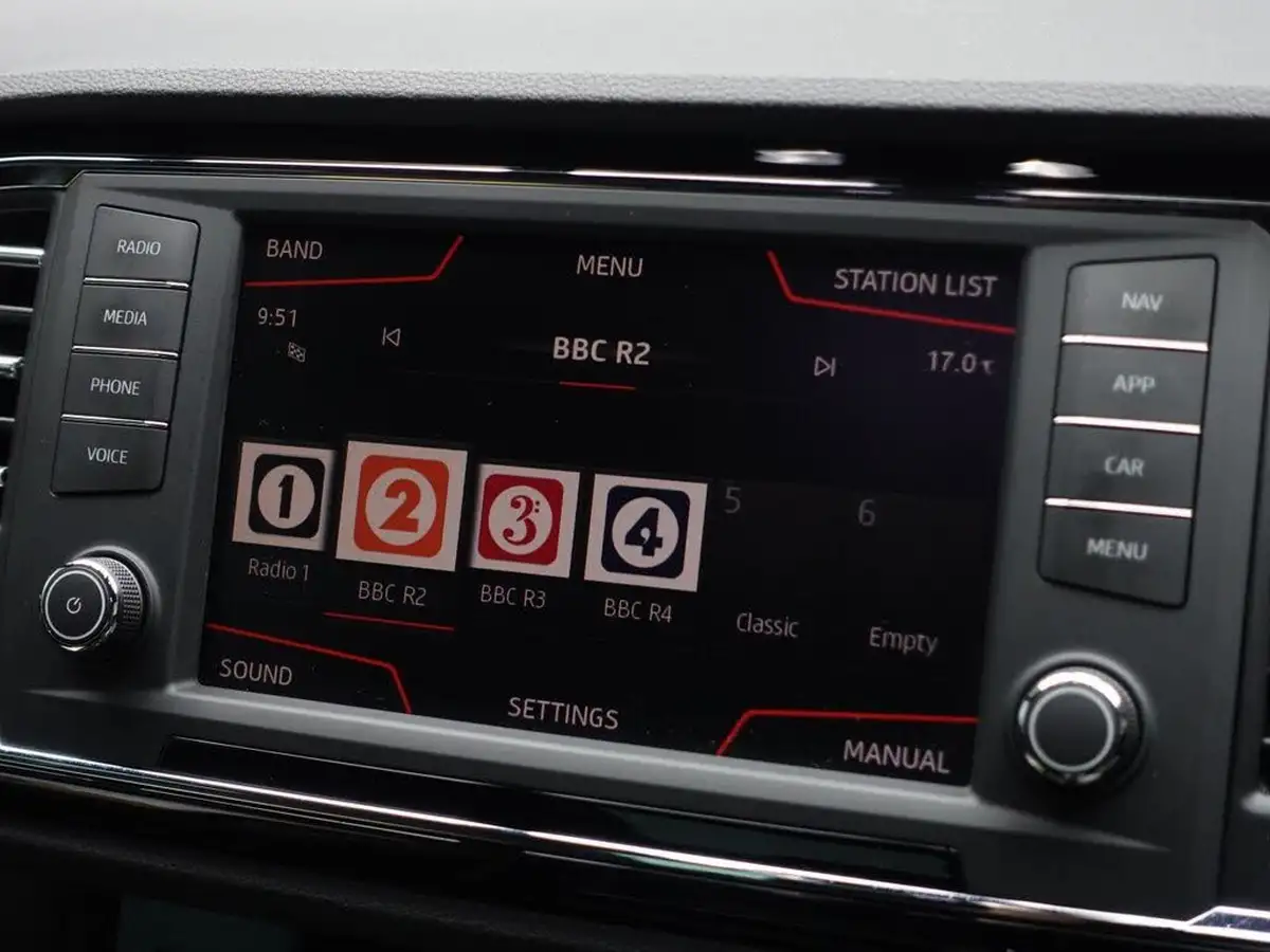 2018-seat-ateca-20tdi-xcellence-150ps-1968cc-big-32