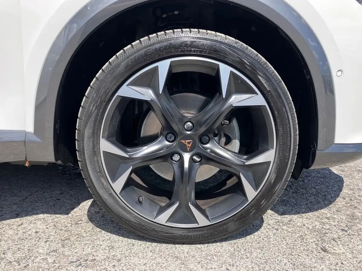 2024-cupra-formentor-14-e-hybrid-v2-big-7