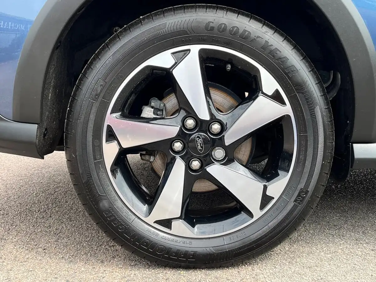 2022-ford-grand-tourneo-connect-15-active-120ps-ecoblue-1499cc-powershift-big-18