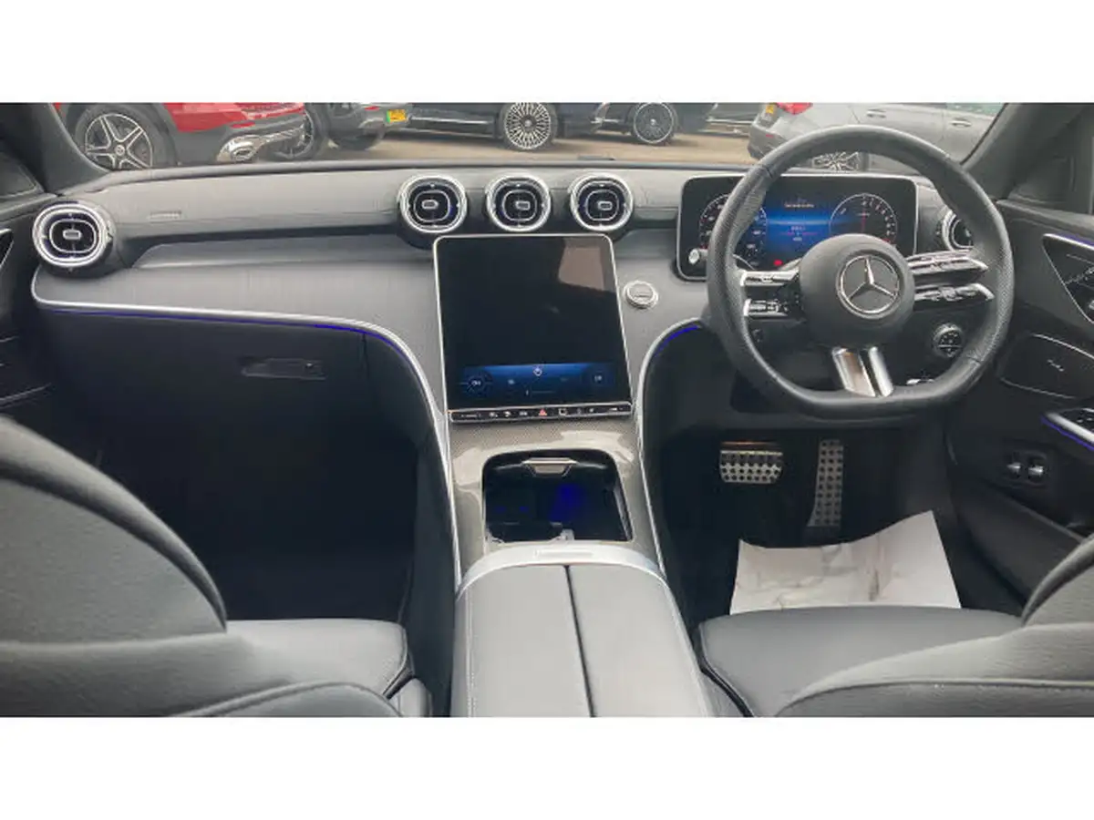 2025-mercedes-benz-c-class-big-9
