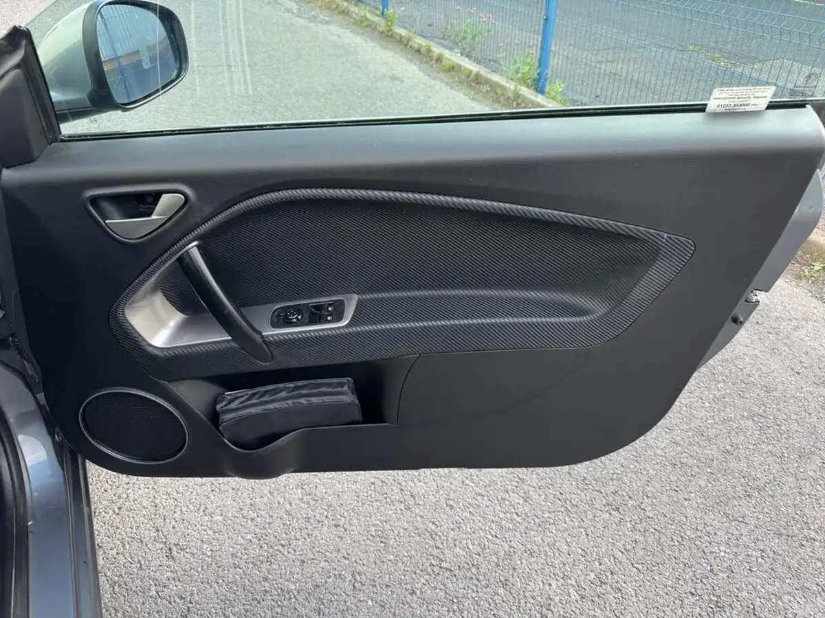 2009-alfa-romeo-mito-14-lusso-16v-big-14