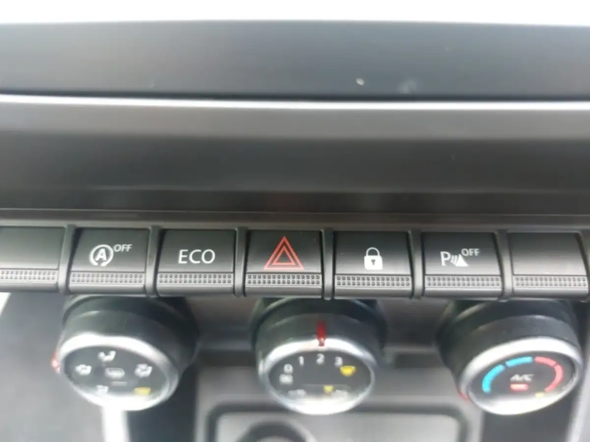 2019-dacia-duster-13-tce-comfort-1333cc-big-16