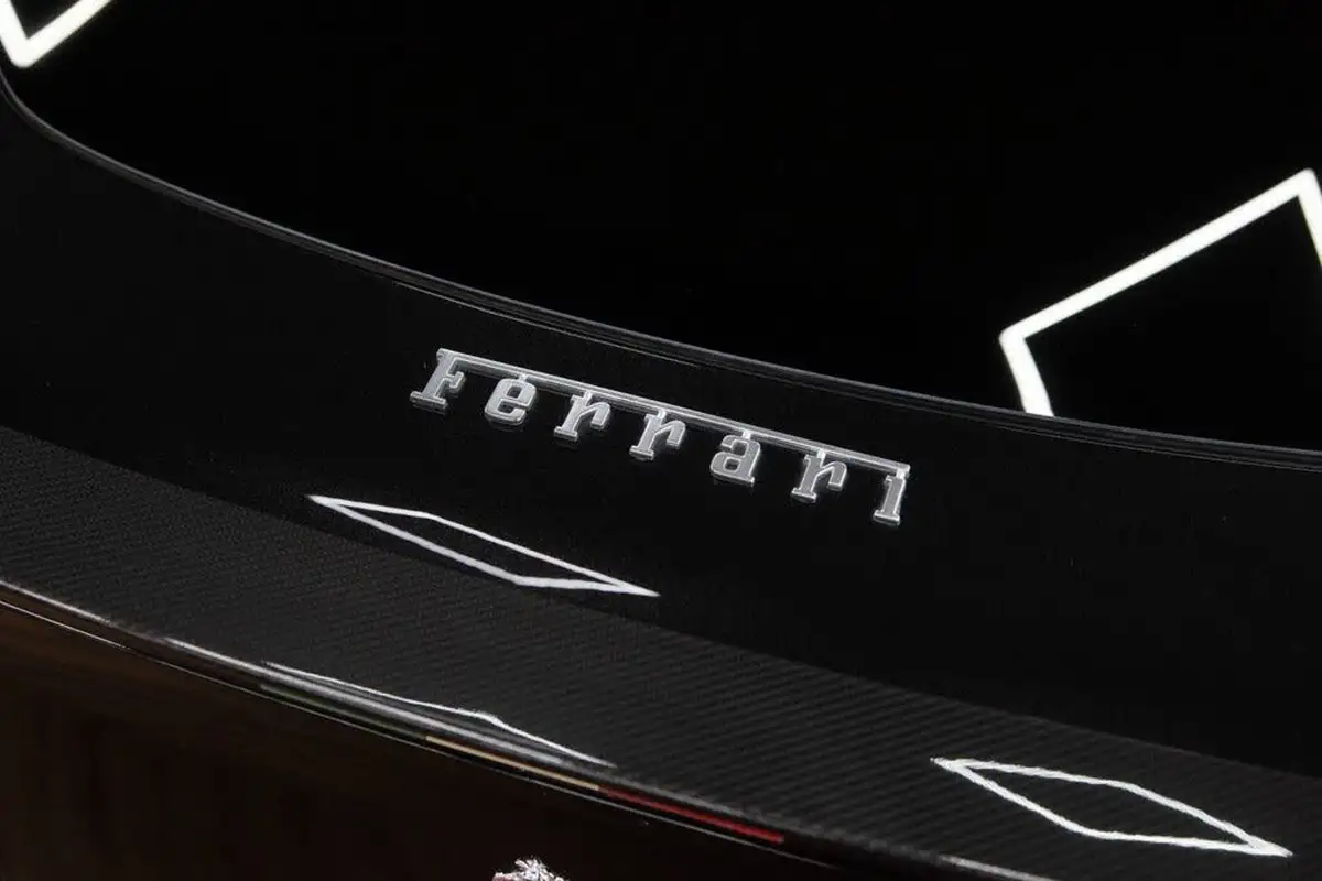 2015-ferrari-f12berlinetta-62-big-22