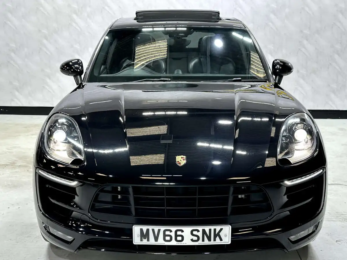 2016-porsche-macan-30-gts-big-9