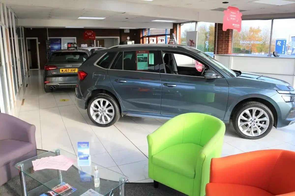 2018-vauxhall-insignia-grand-sport-20-biturbo-gsi-nav-big-47