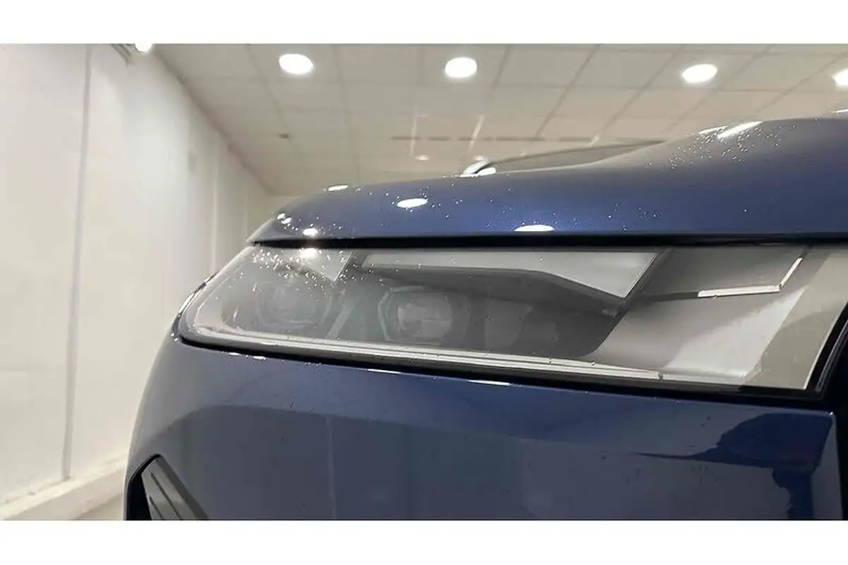 2022-bmw-ix-e-xdrive-40-m-sport-big-18