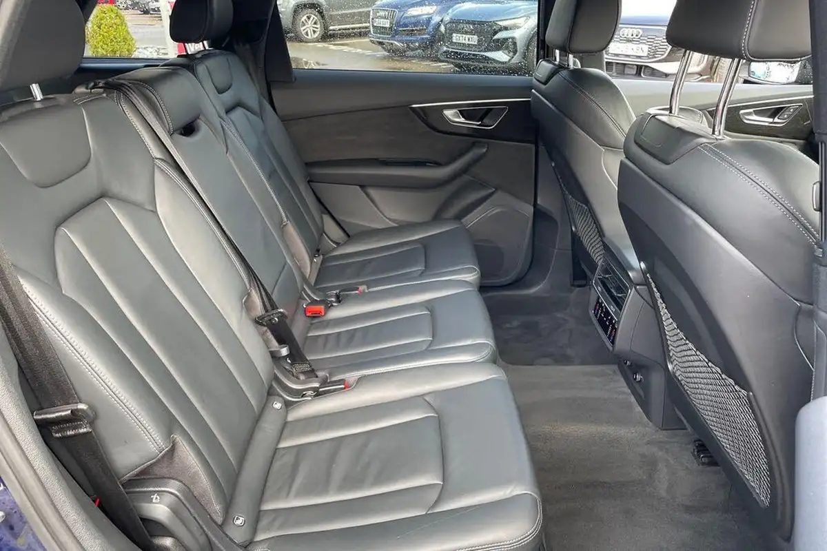 2021-audi-q7-30-50-tdi-black-edition-big-42