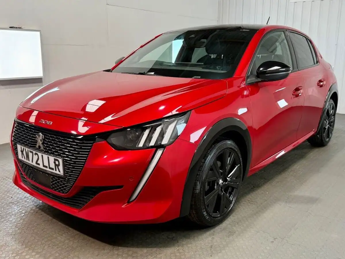 2023-peugeot-208-12-puretech-gt-100ps-big-2