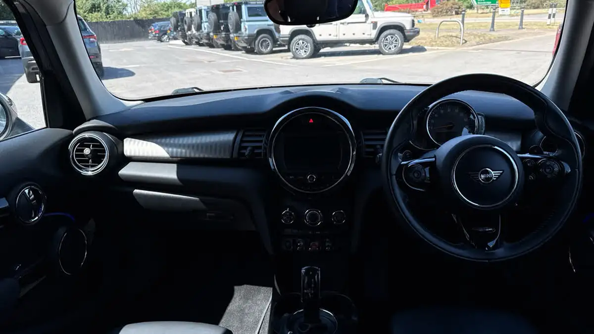 2019-mini-cooper-20-cooper-s-exclusive-189bhp-hatchback-5d-auto-big-13