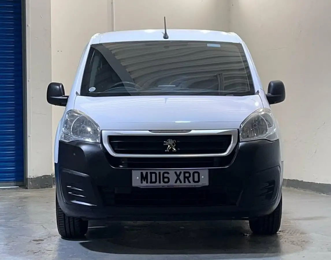 2016-peugeot-partner-16bluehdi-professional-l1-100eu6-854-big-3