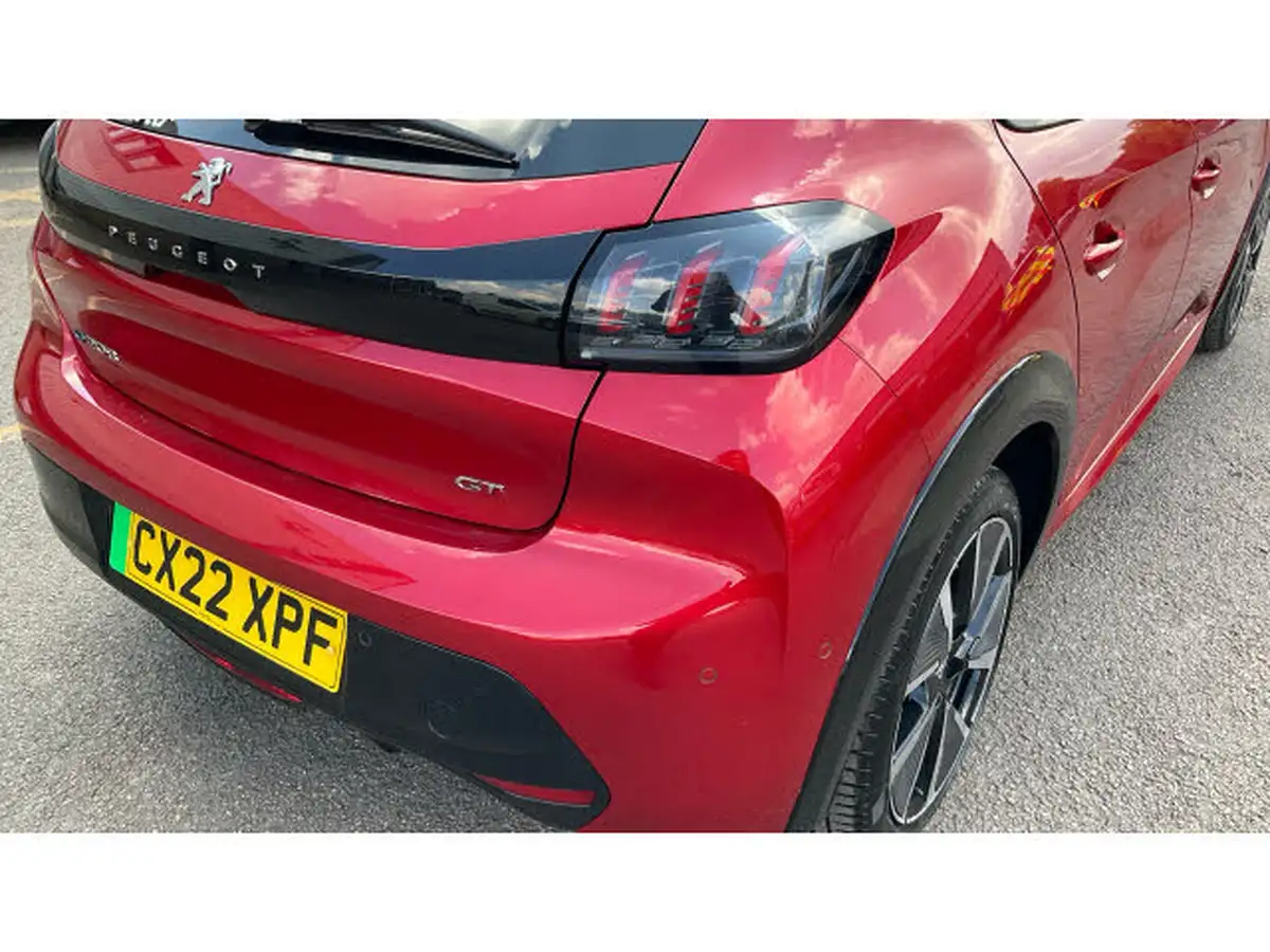 2022-peugeot-208-e-gt-136bhp-50kwh-big-26