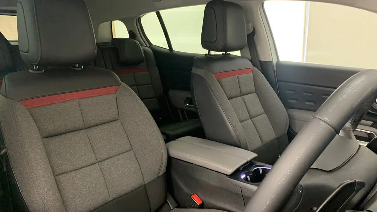2022-citroen-c5-aircross-16-puretech-shine-big-36