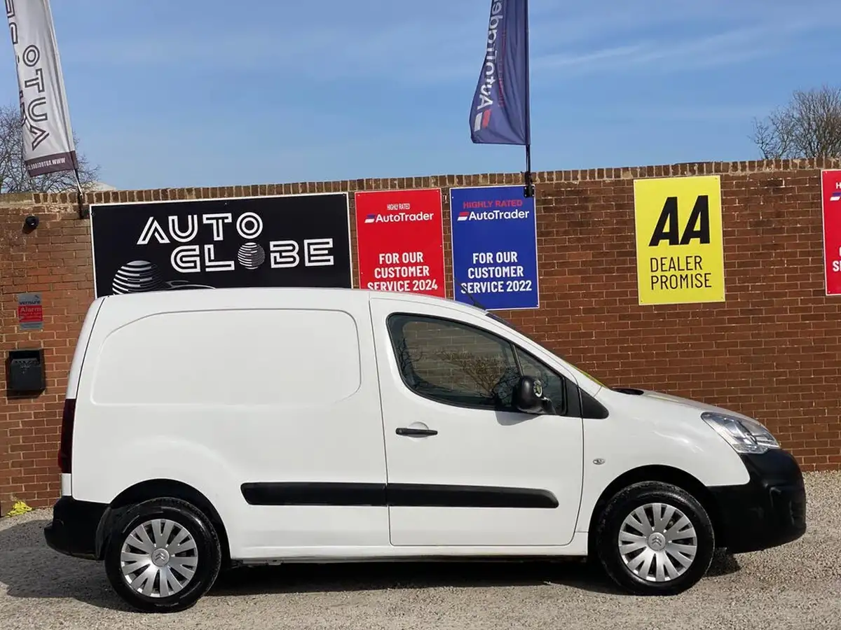 2018-citroen-berlingo-16td-l1-850-enterprise-special-edition-panel-big-3