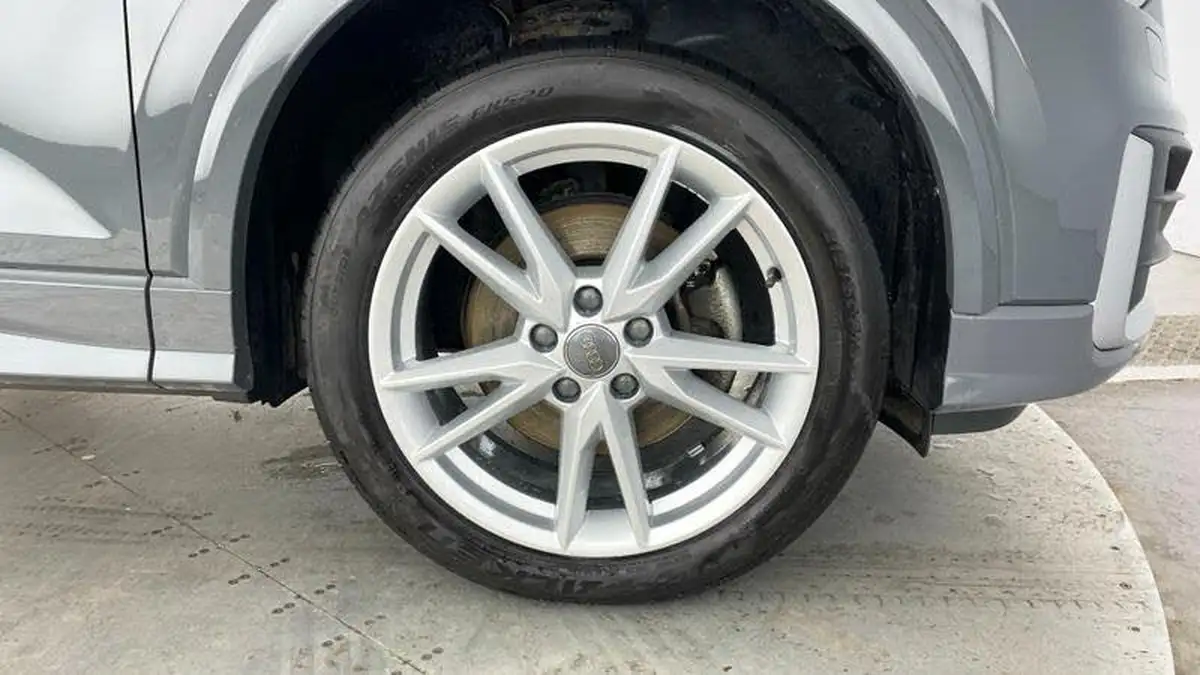 2019-audi-q2-16-30-tdi-s-line-big-4