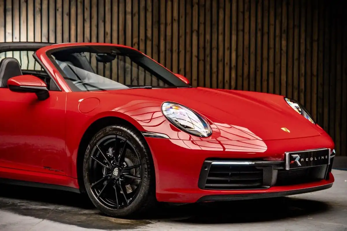 2020-porsche-911-30-targa-4-big-9