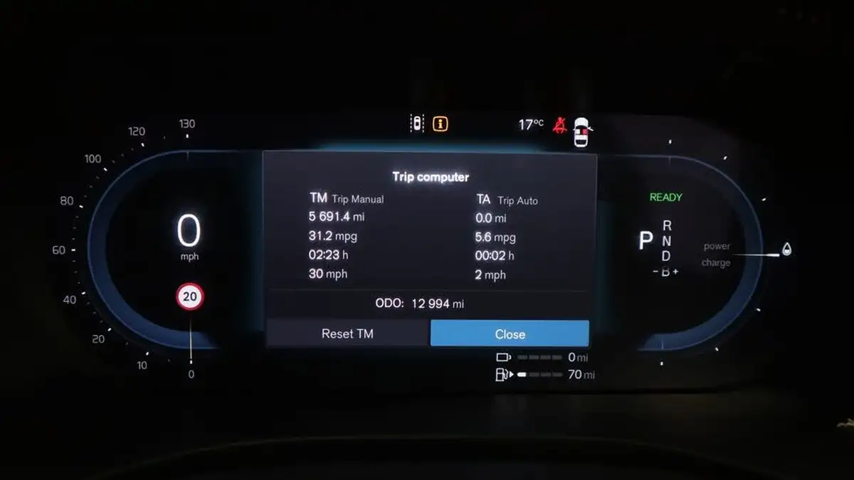 2024-volvo-xc60-20-b5-plus-big-11