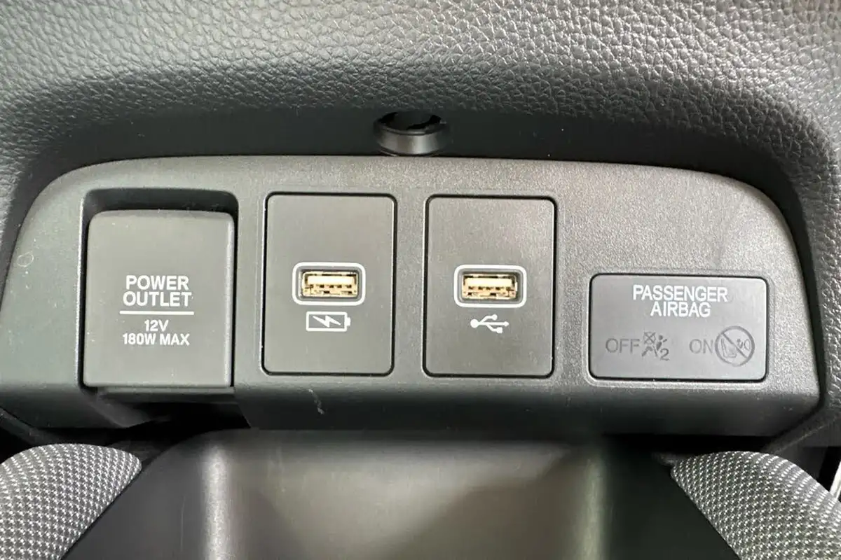 2023-honda-jazz-15-i-mmd-crosstar-ex-big-29