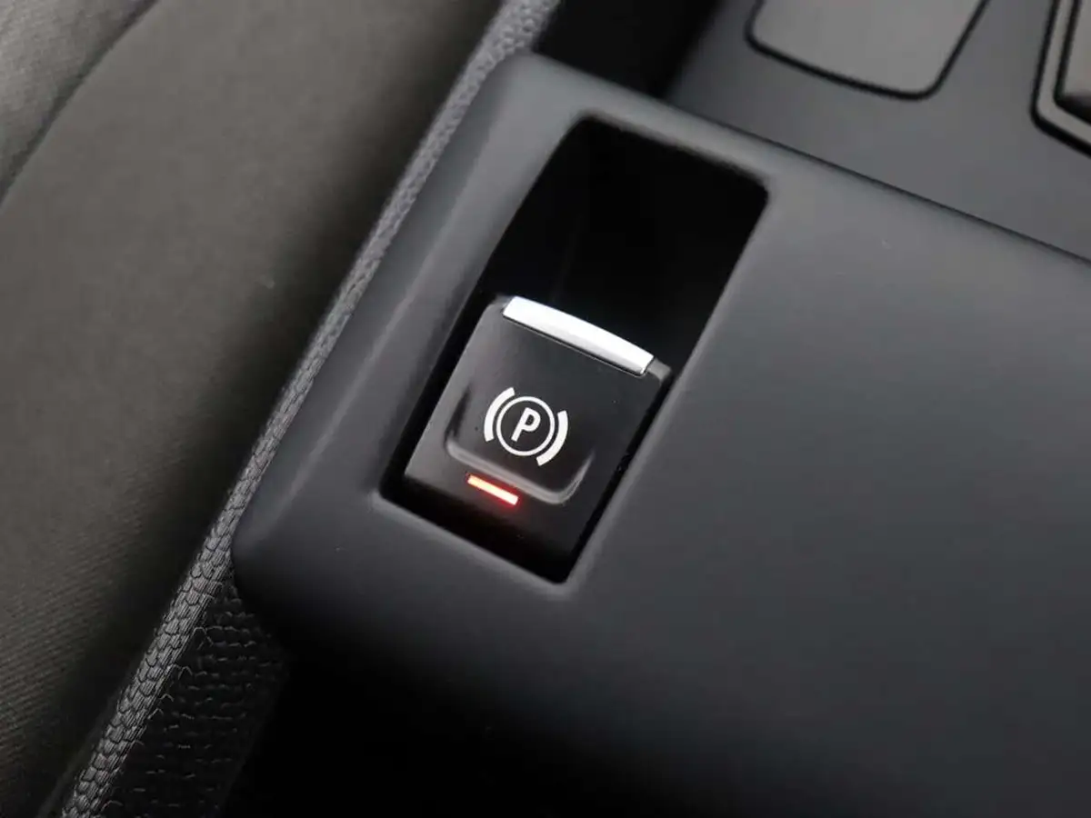 2022-bmw-i3-e-120-ah-s-big-43