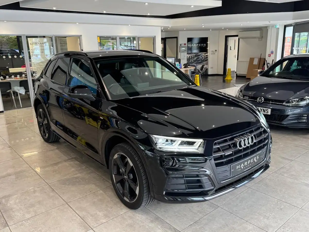 2020-audi-q5-20-45-tfsi-black-edition-big-14