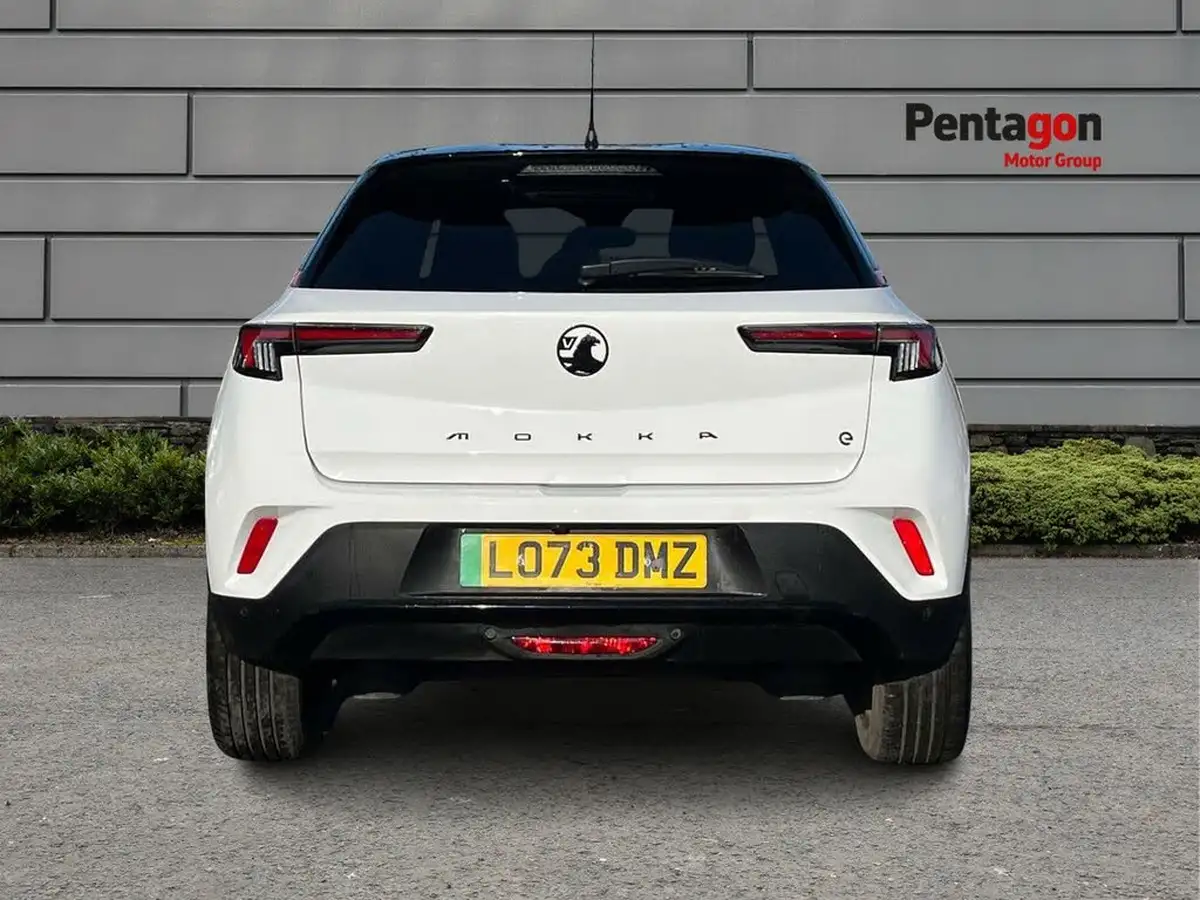 2023-vauxhall-mokka-e-gs-big-13