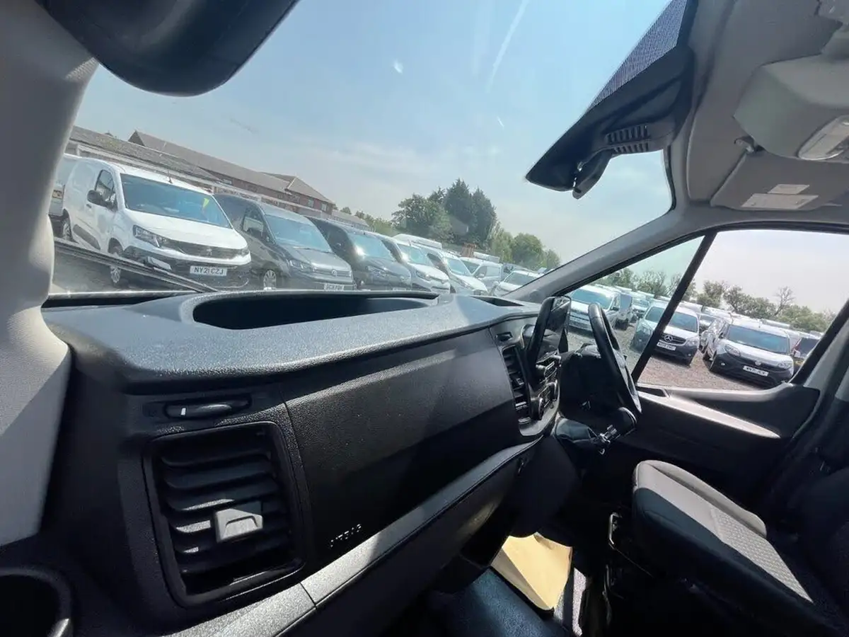 2020-ford-transit-20tdci-460-l4h3-trend-170pseu6dt-18-big-8