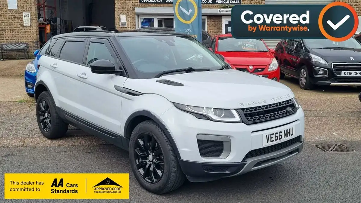 2016-land-rover-range-rover-evoque-big-7