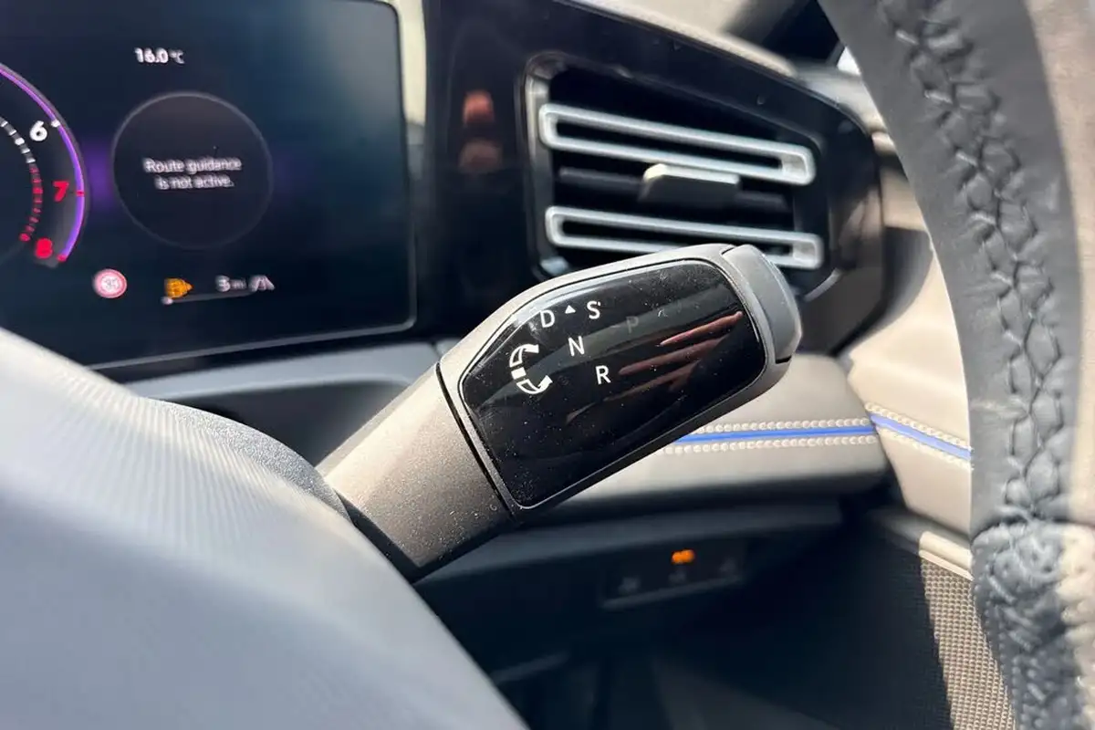 2024-volkswagen-tiguan-15-etsi-r-line-big-22