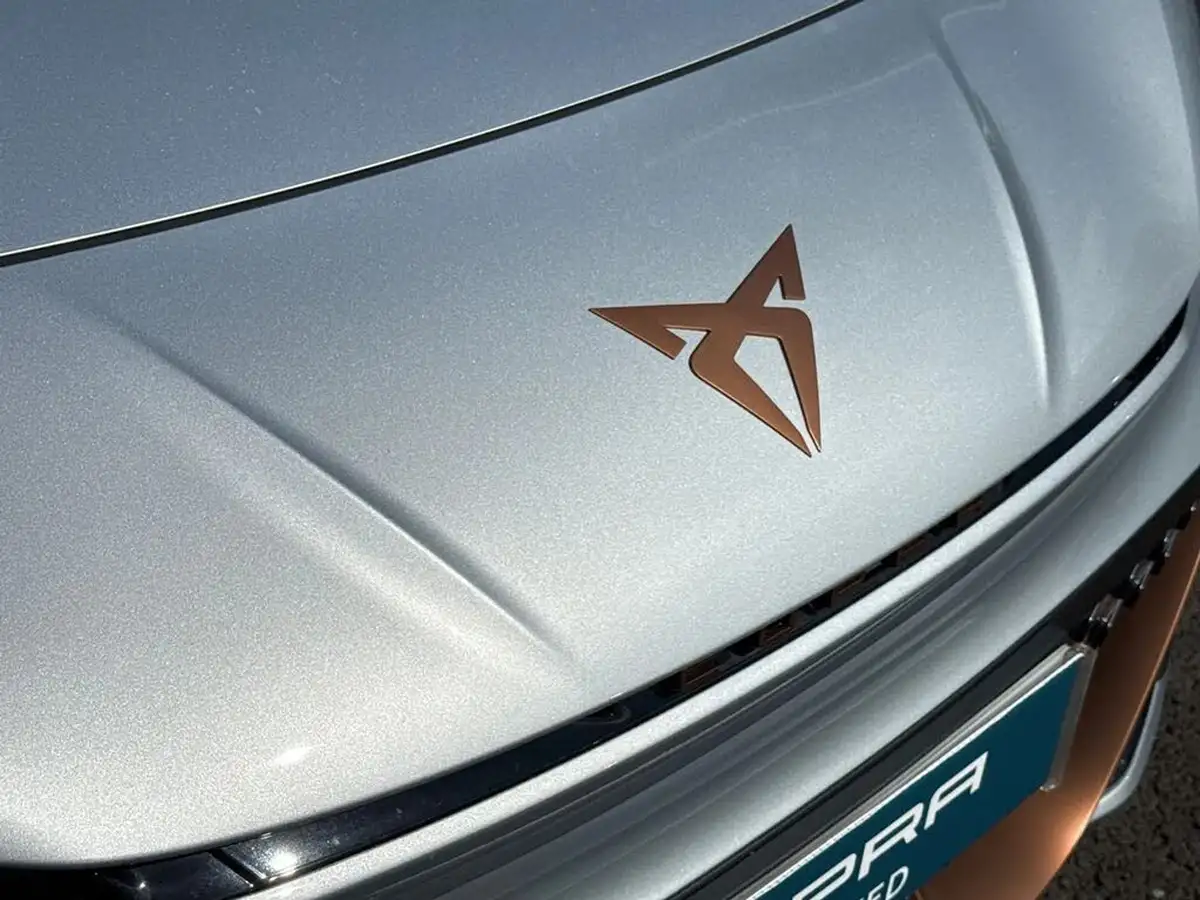 2024-cupra-born-e-v3-230ps-77kwh-e-boost-big-28