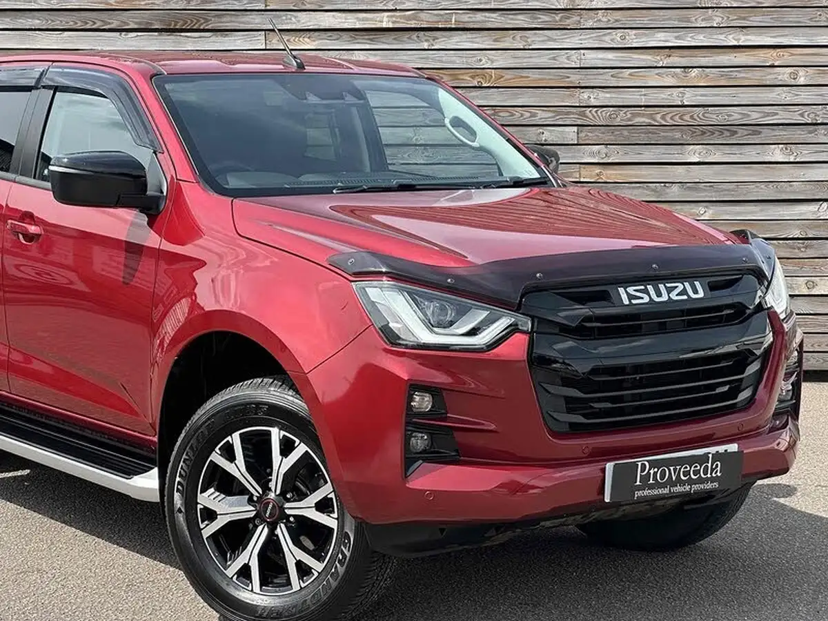 2023-isuzu-d-max-19td-dl40-big-1