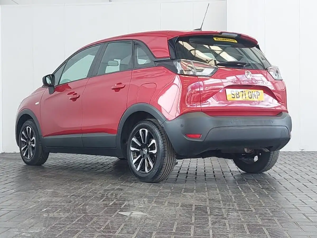 2022-vauxhall-crossland-12i-se-edition-big-1