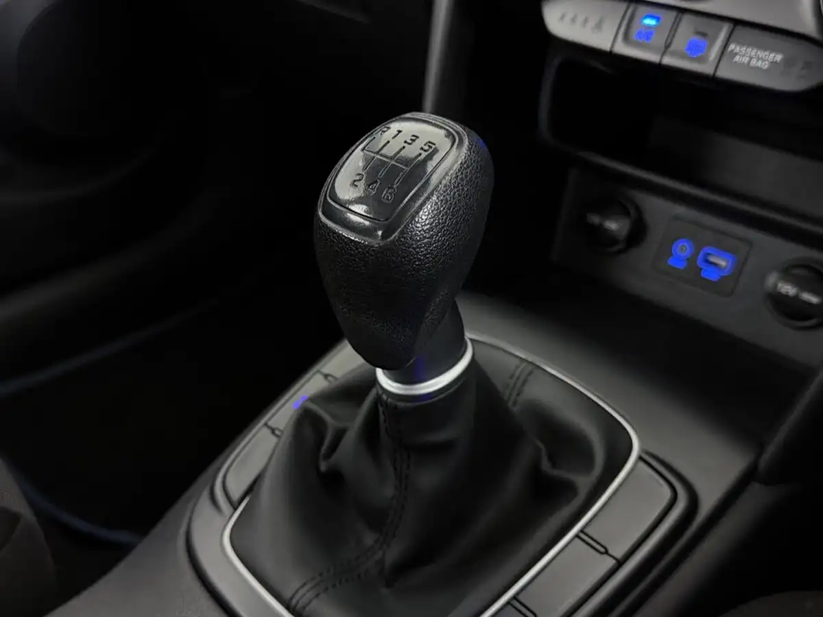 2018-hyundai-kona-10-t-gdi-s-big-34