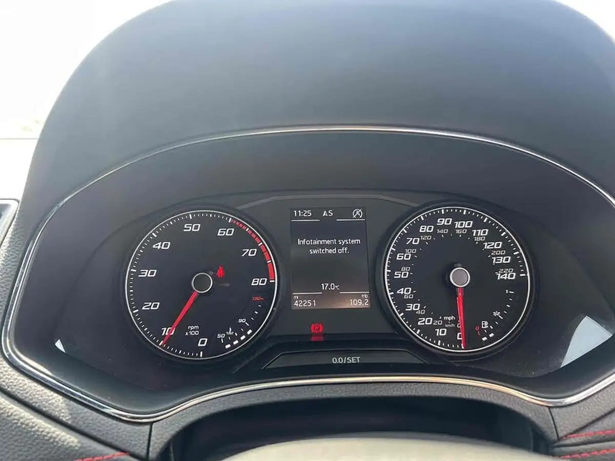 2019-seat-arona-10-tsi-fr-big-42