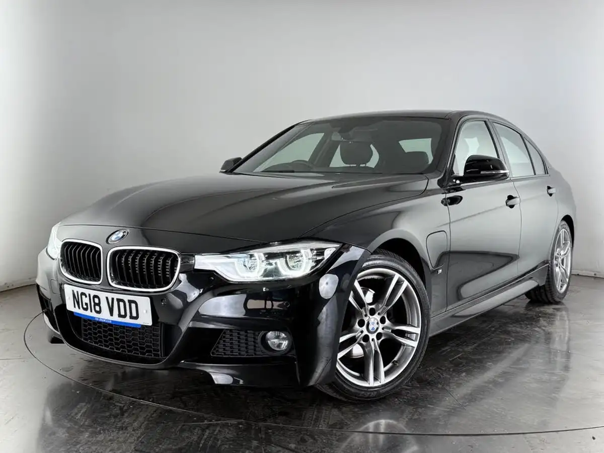 2018-bmw-3-series-20-330e-m-sport-big-41