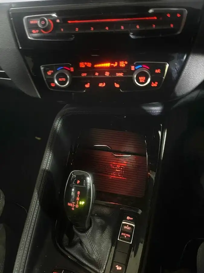 2019-bmw-x1-20td-xdrive20d-m-sport-big-24