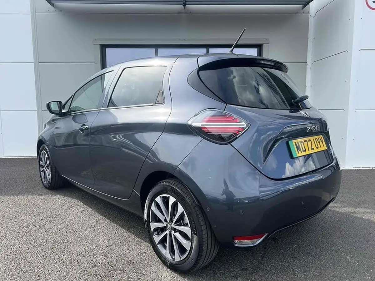 2022-renault-zoe-e-gt-line-big-6