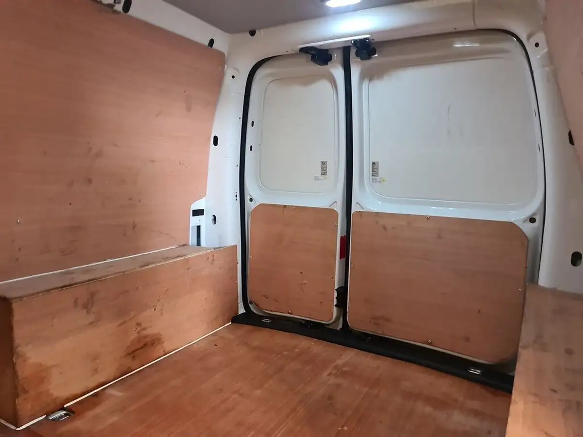 2018-volkswagen-caddy-14-tsi-c20-highline-bmt-dsg-big-21