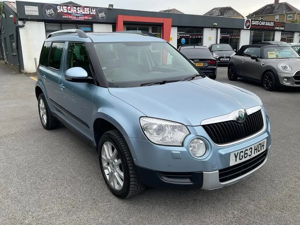 2013-skoda-yeti-20td-elegance-172ps-4x4-big-0