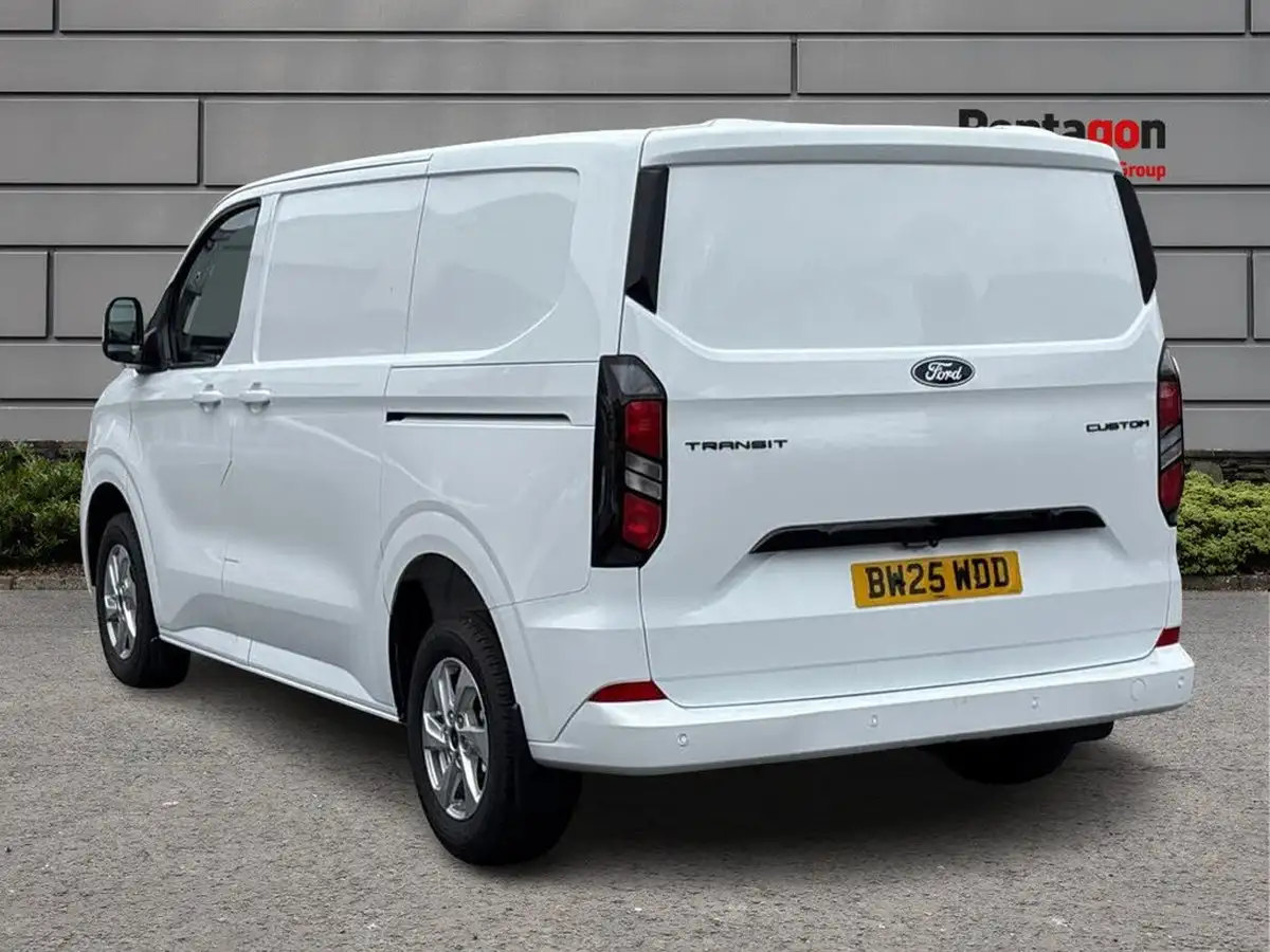 2025-ford-transit-custom-20tdci-280-l1h1-limited-136pseu6e-panel-van-1996cc-big-1