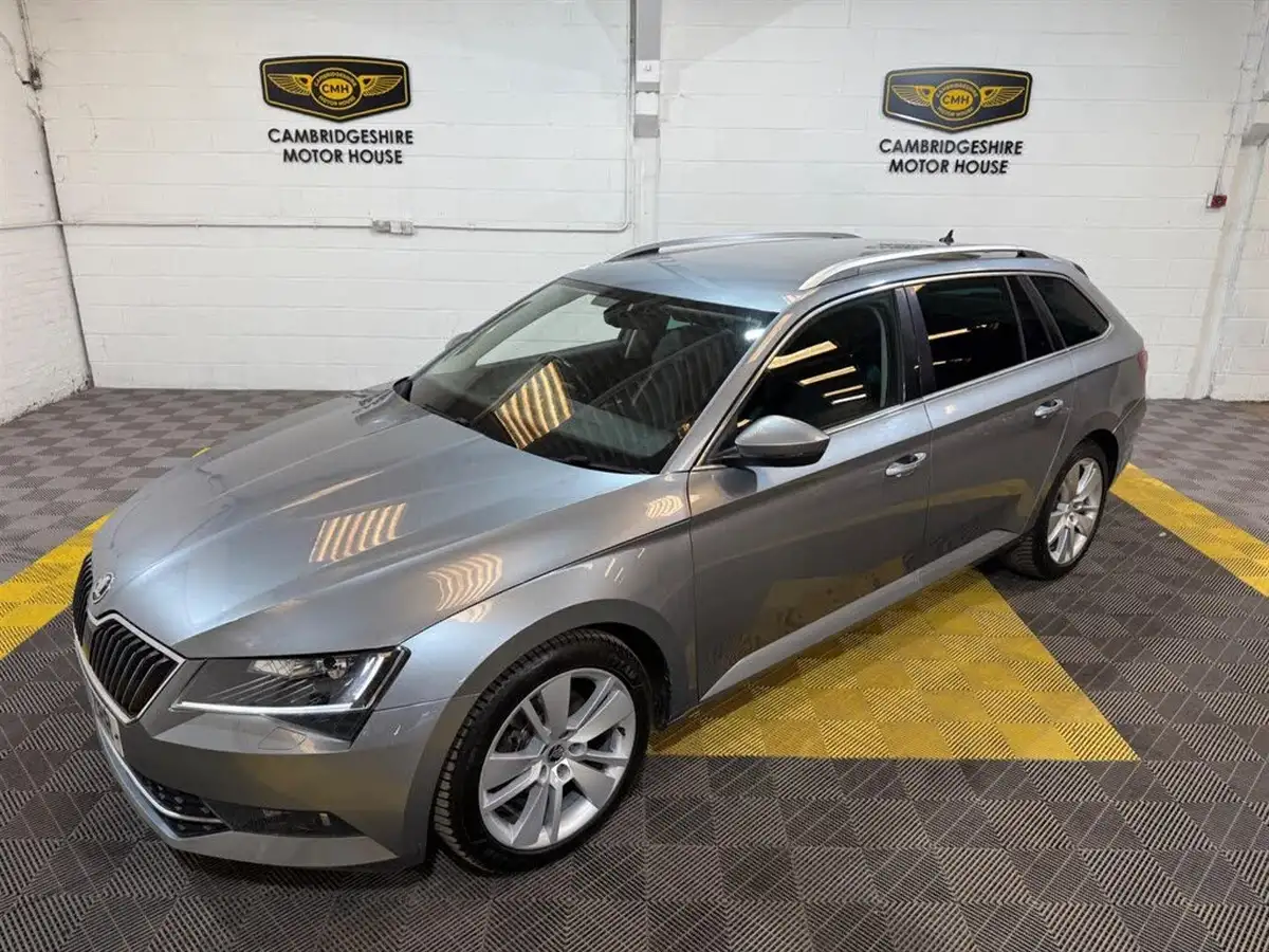 2017-skoda-superb-20tdi-se-technology-estate-dsg-big-34