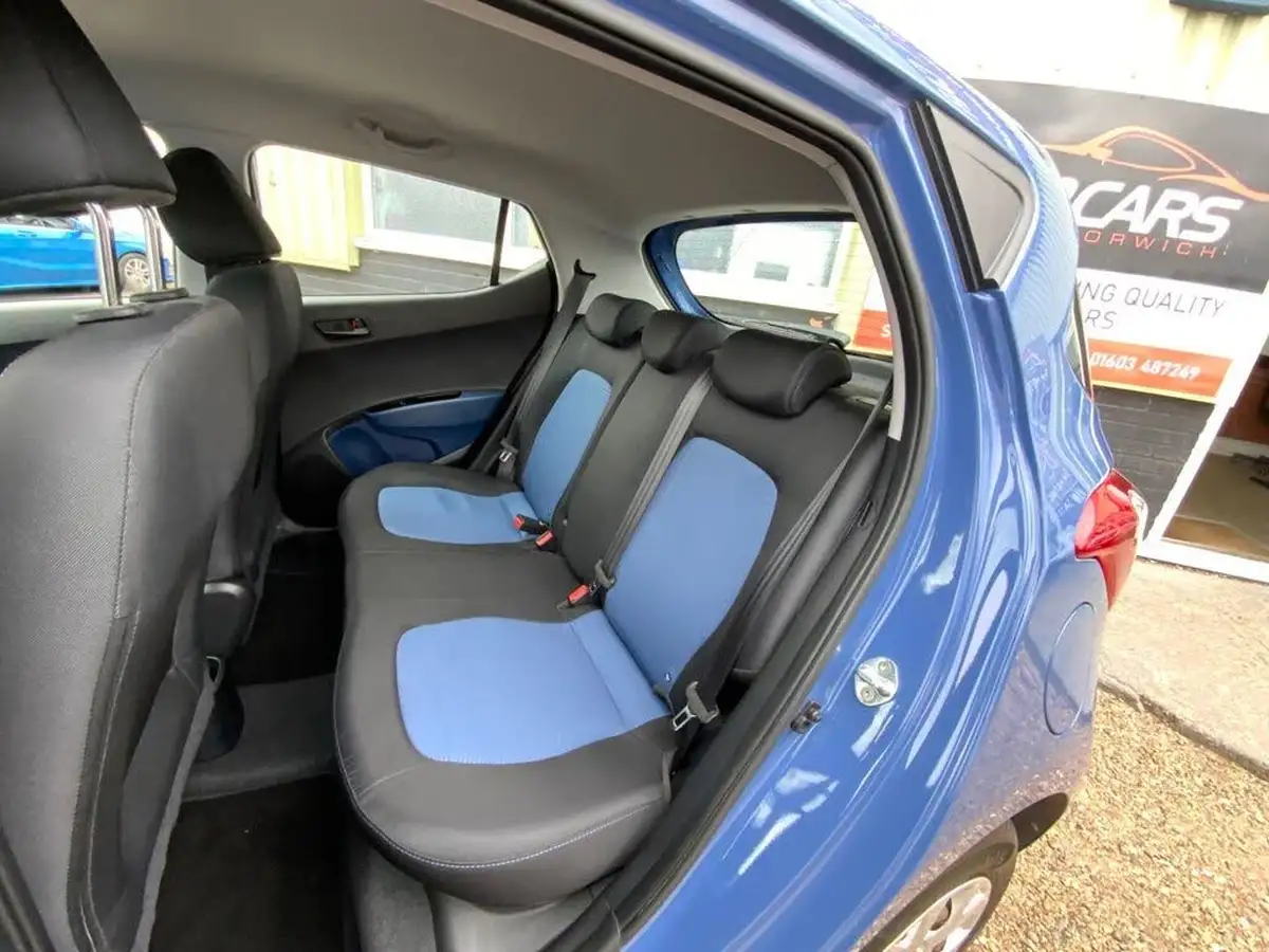 2016-hyundai-i10-12-se-auto-big-32